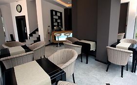 Ambiance Bukarest 3*